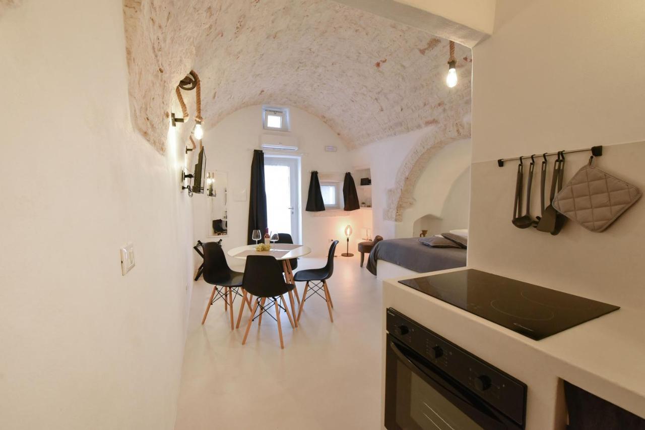 Casa Flami 2 Apartment Остуни Екстериор снимка