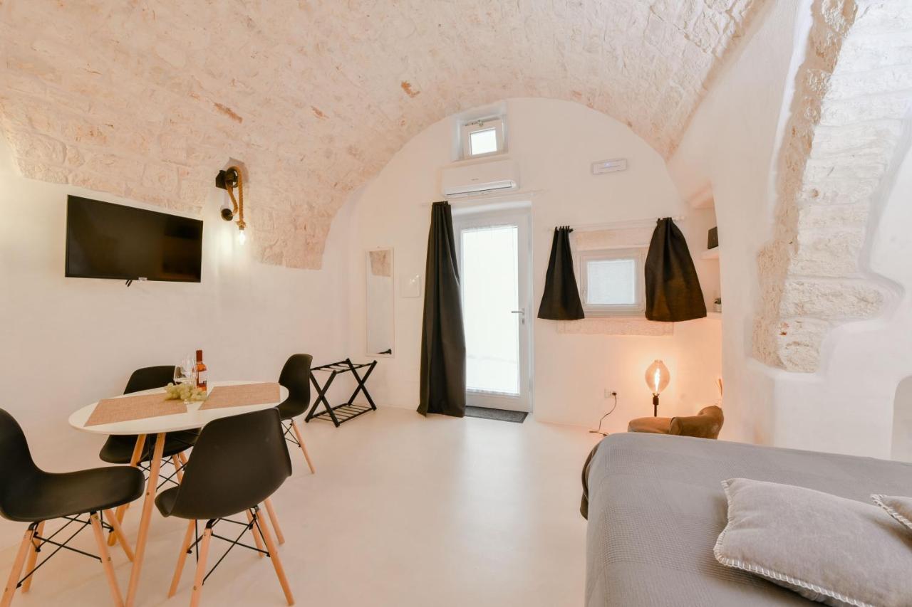 Casa Flami 2 Apartment Остуни Екстериор снимка